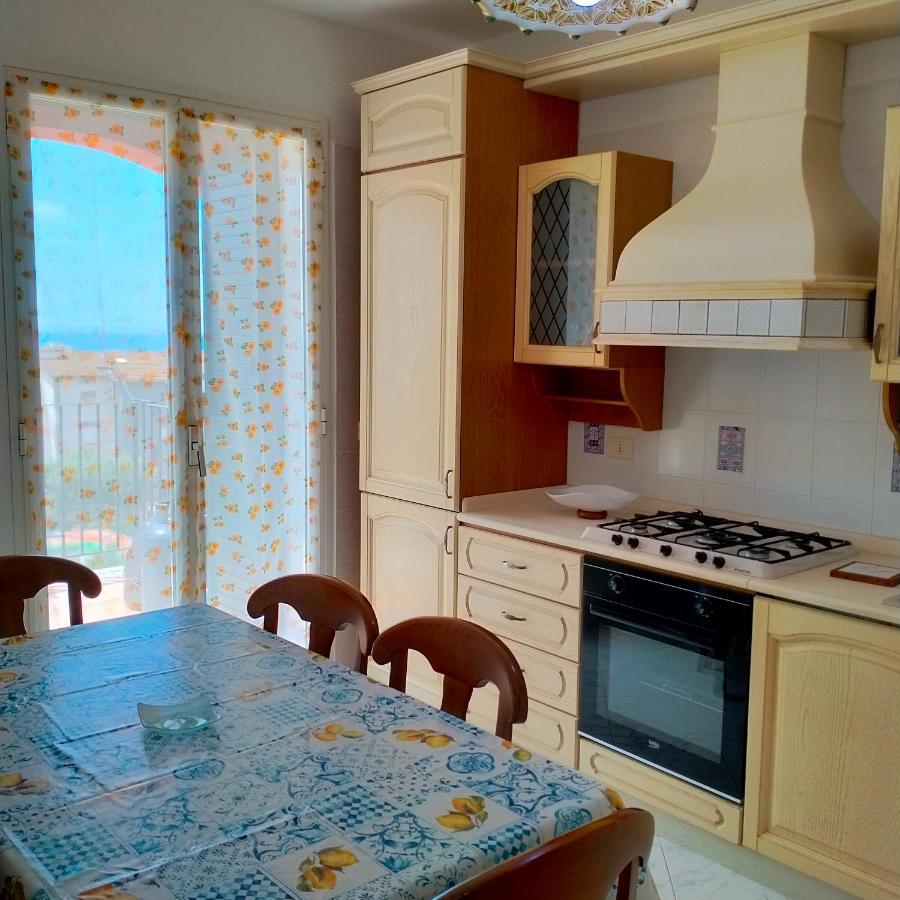 ריאלמונטה Casa Vacanza Rosariomaria מראה חיצוני תמונה