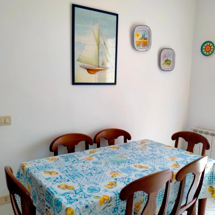 ריאלמונטה Casa Vacanza Rosariomaria מראה חיצוני תמונה