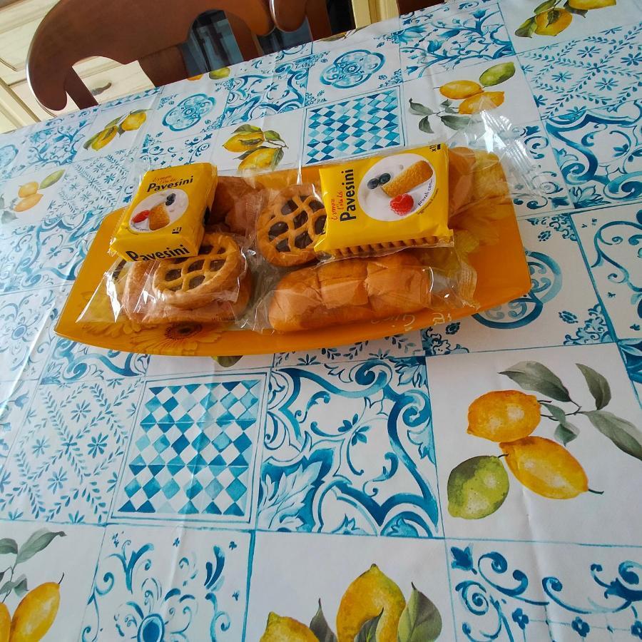 ריאלמונטה Casa Vacanza Rosariomaria מראה חיצוני תמונה