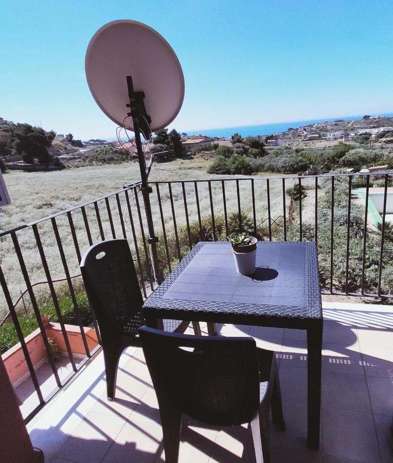 ריאלמונטה Casa Vacanza Rosariomaria מראה חיצוני תמונה